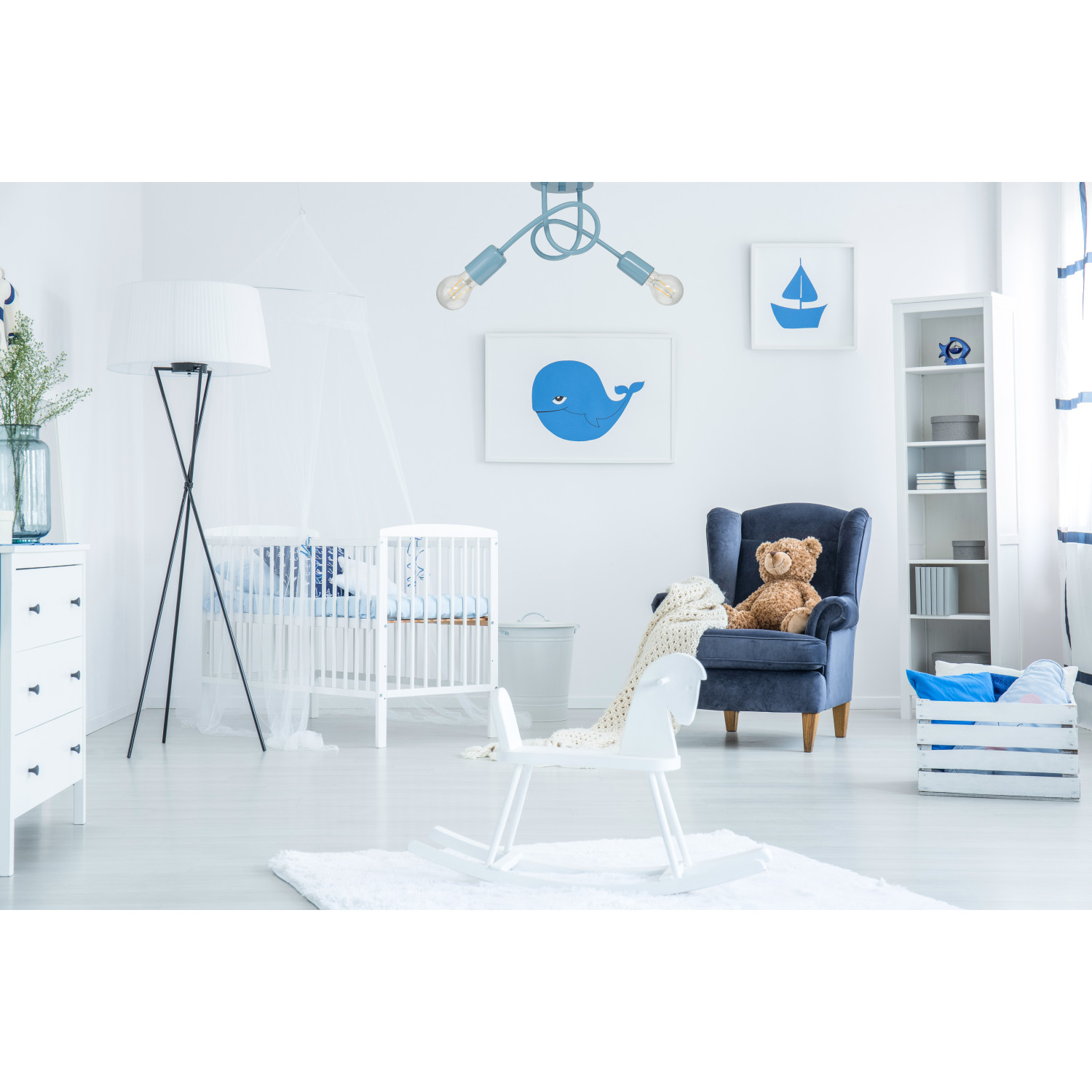 Stropní svítidlo s zahnutými kovovými ramenami v pastelově modré barvě, kolekce "MONDO" art.1001/2 PN foto8