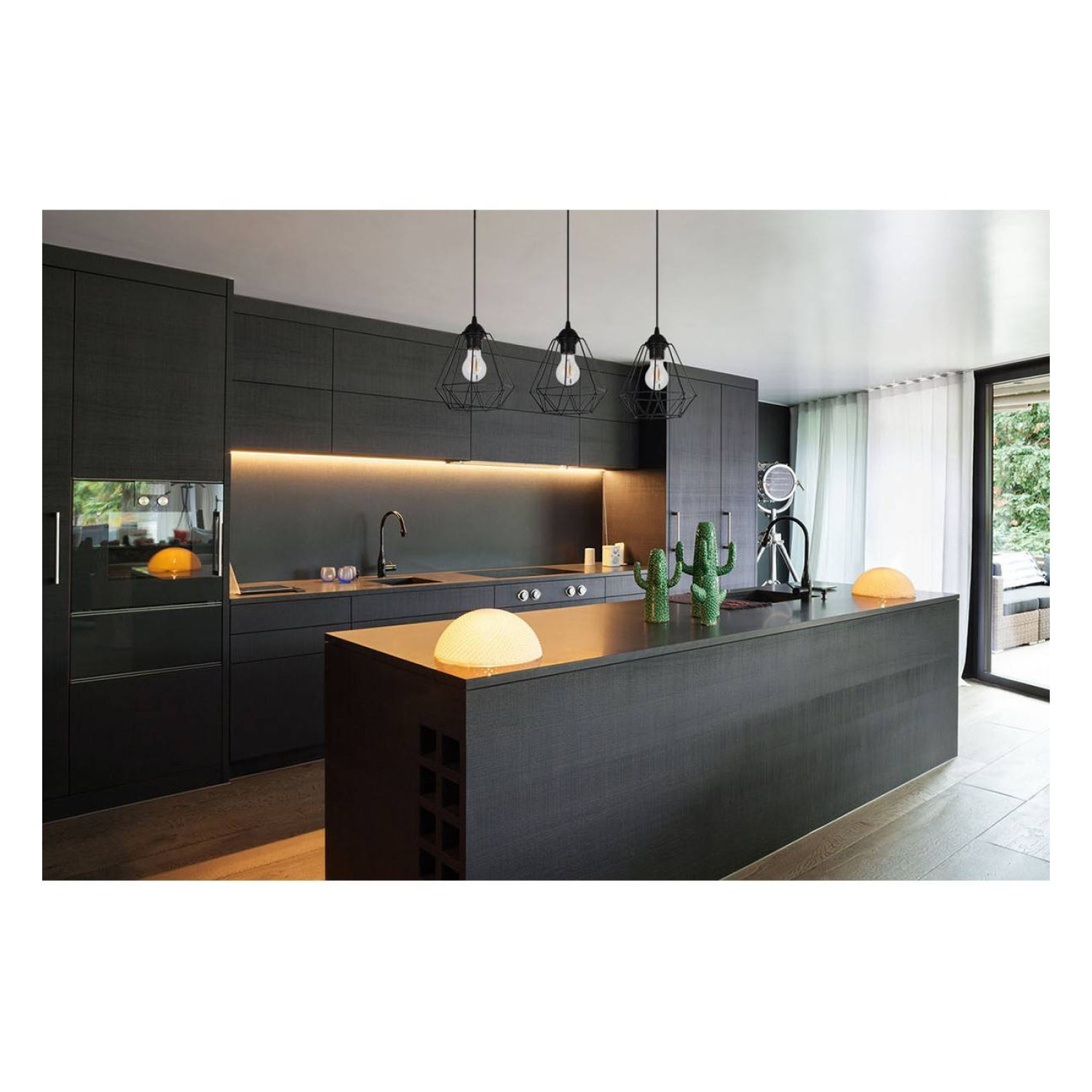 Závěsné svítidlo na lanku s kovovými stínítky LH002 "DIAMOND LOFT CORRAL" foto2